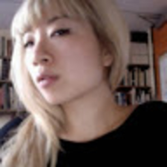 Meet your Posher, Melissa - Picture 1 of 1